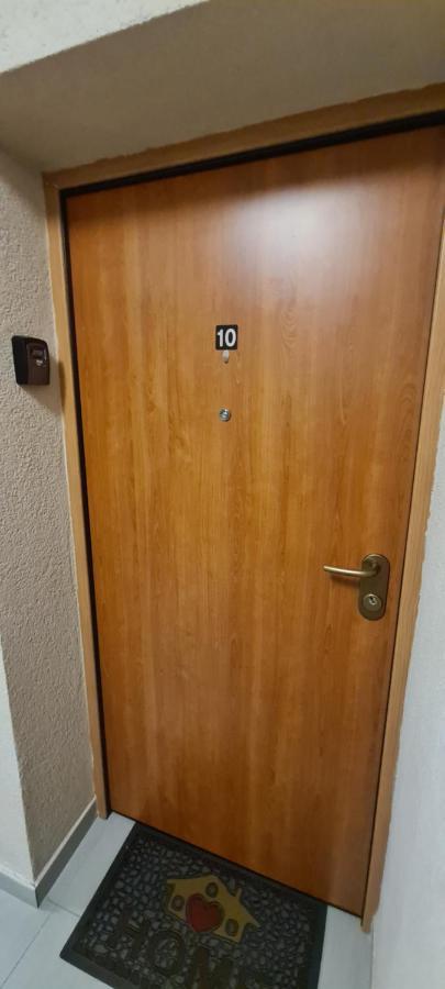 Ferienwohnung Oscar Osijek Exterior foto